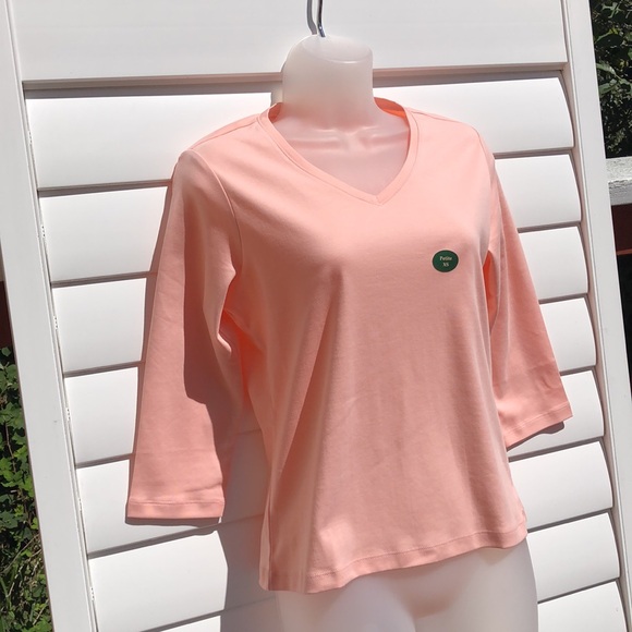 LL BEAN NWT 3/4 sleeve v-neck TOP - Picture 2 of 9